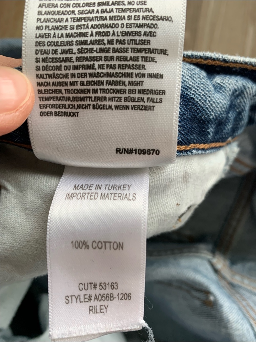 Agolde Riley Crop Jeans Size 29 - Picture 11 of 13